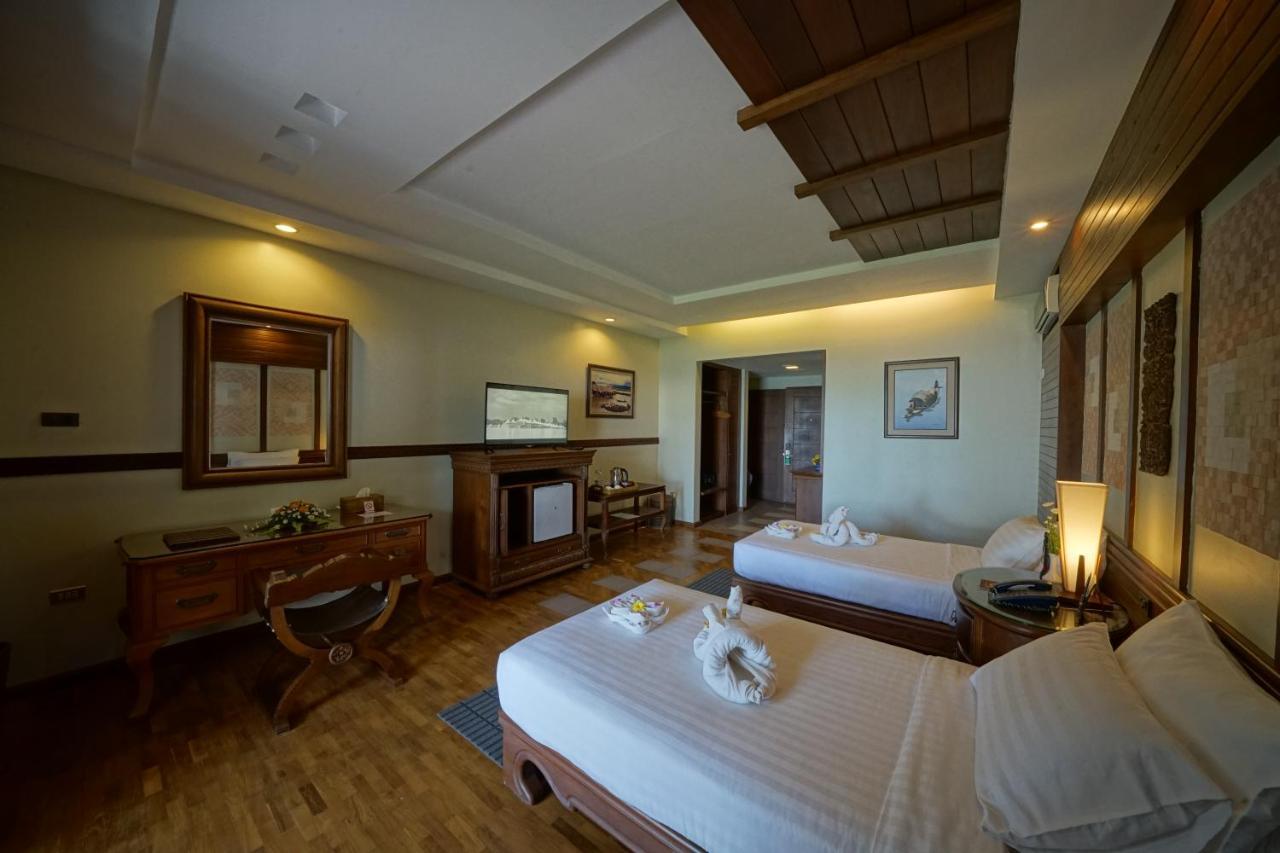 Sunny Paradise Resort Ngwesaung Esterno foto
