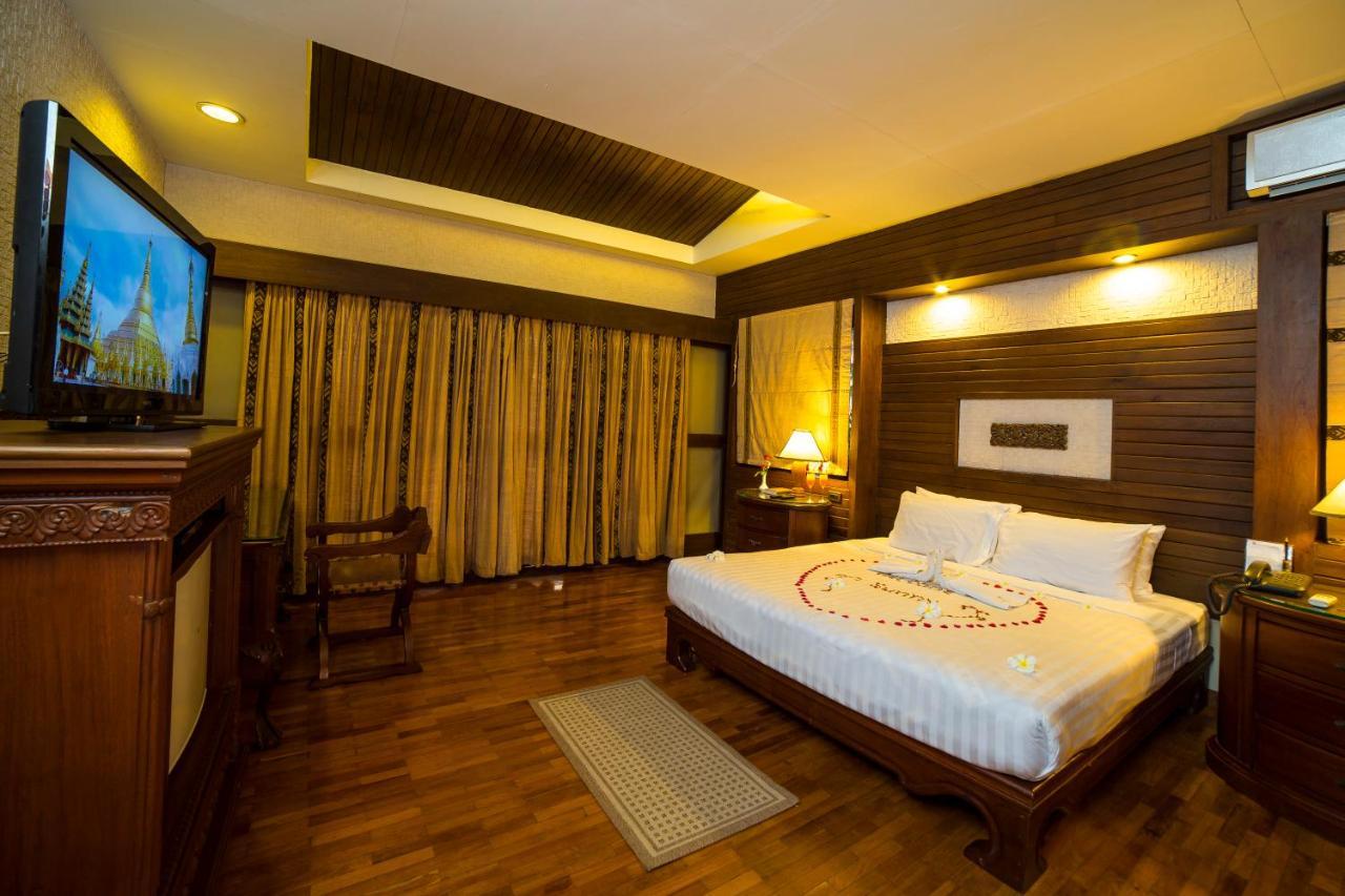 Sunny Paradise Resort Ngwesaung Esterno foto