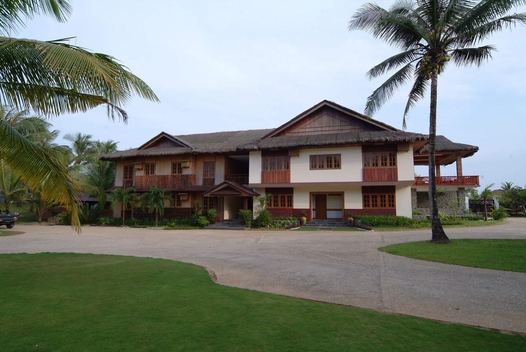 Sunny Paradise Resort Ngwesaung Esterno foto