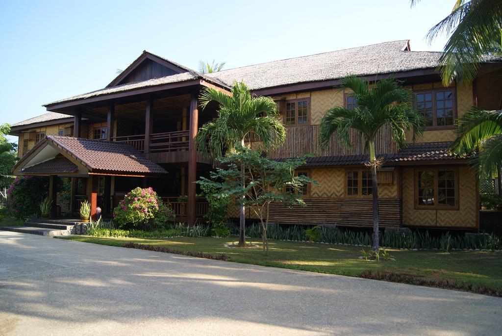 Sunny Paradise Resort Ngwesaung Esterno foto